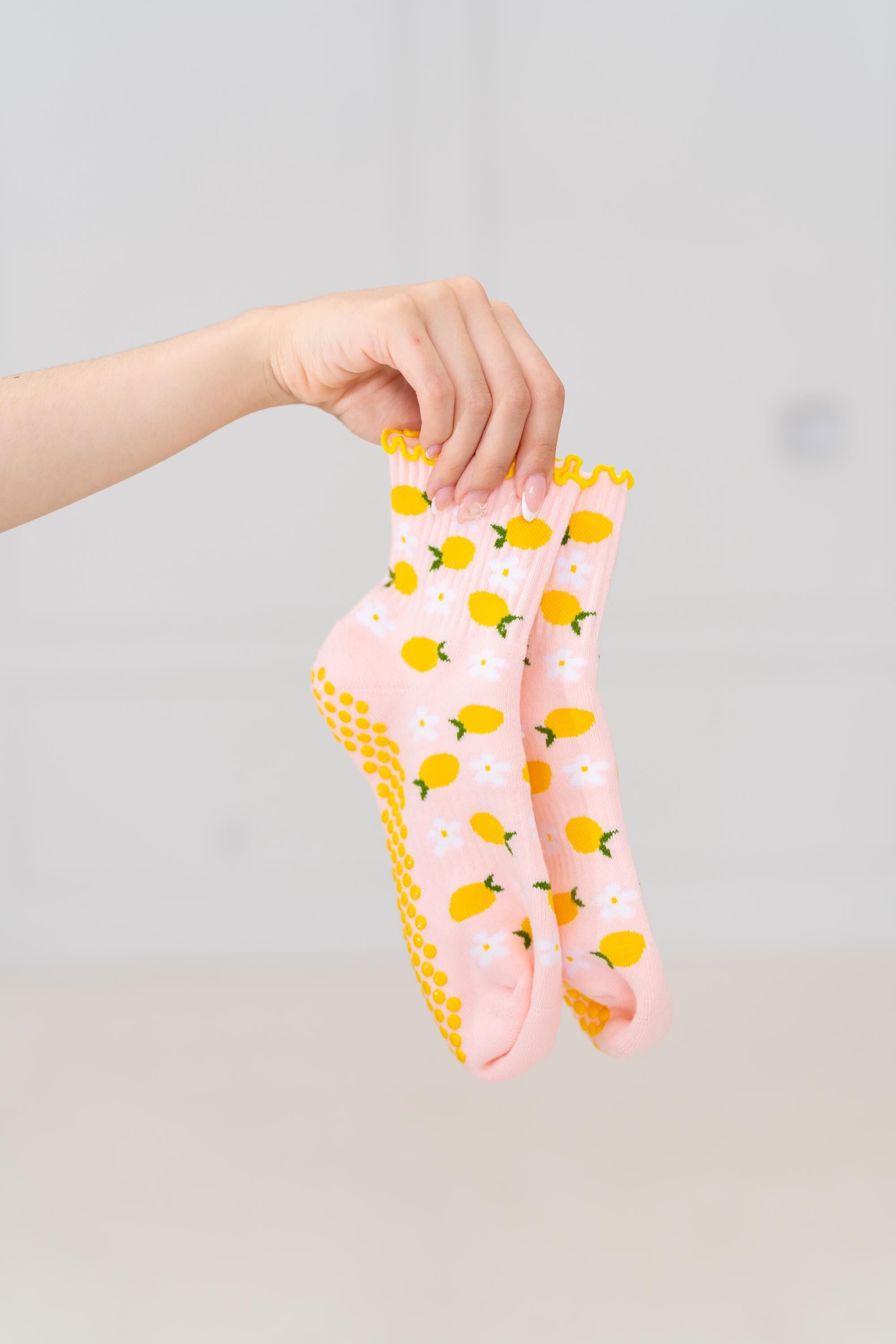 Lemon Pilates Grip Socks