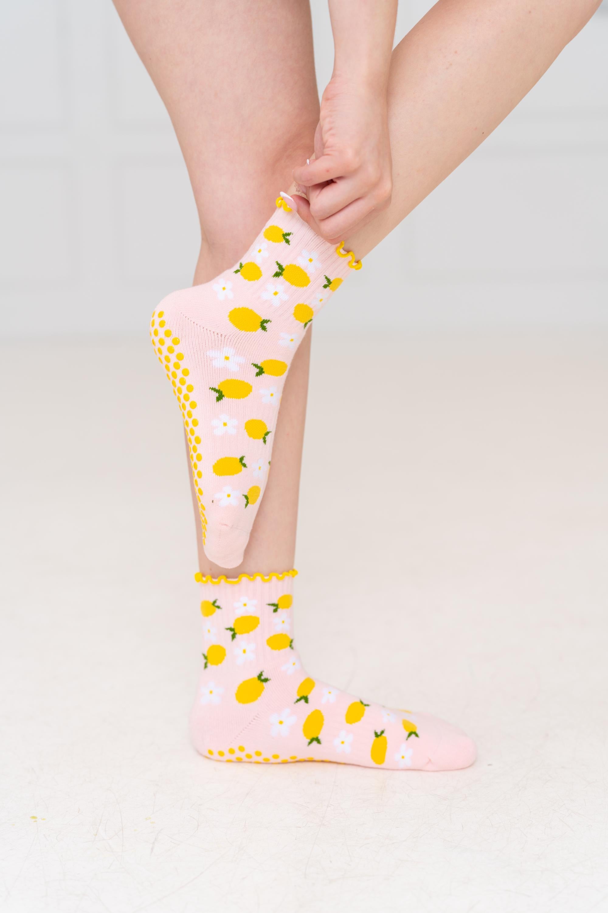 Lemon Pilates Grip Socks